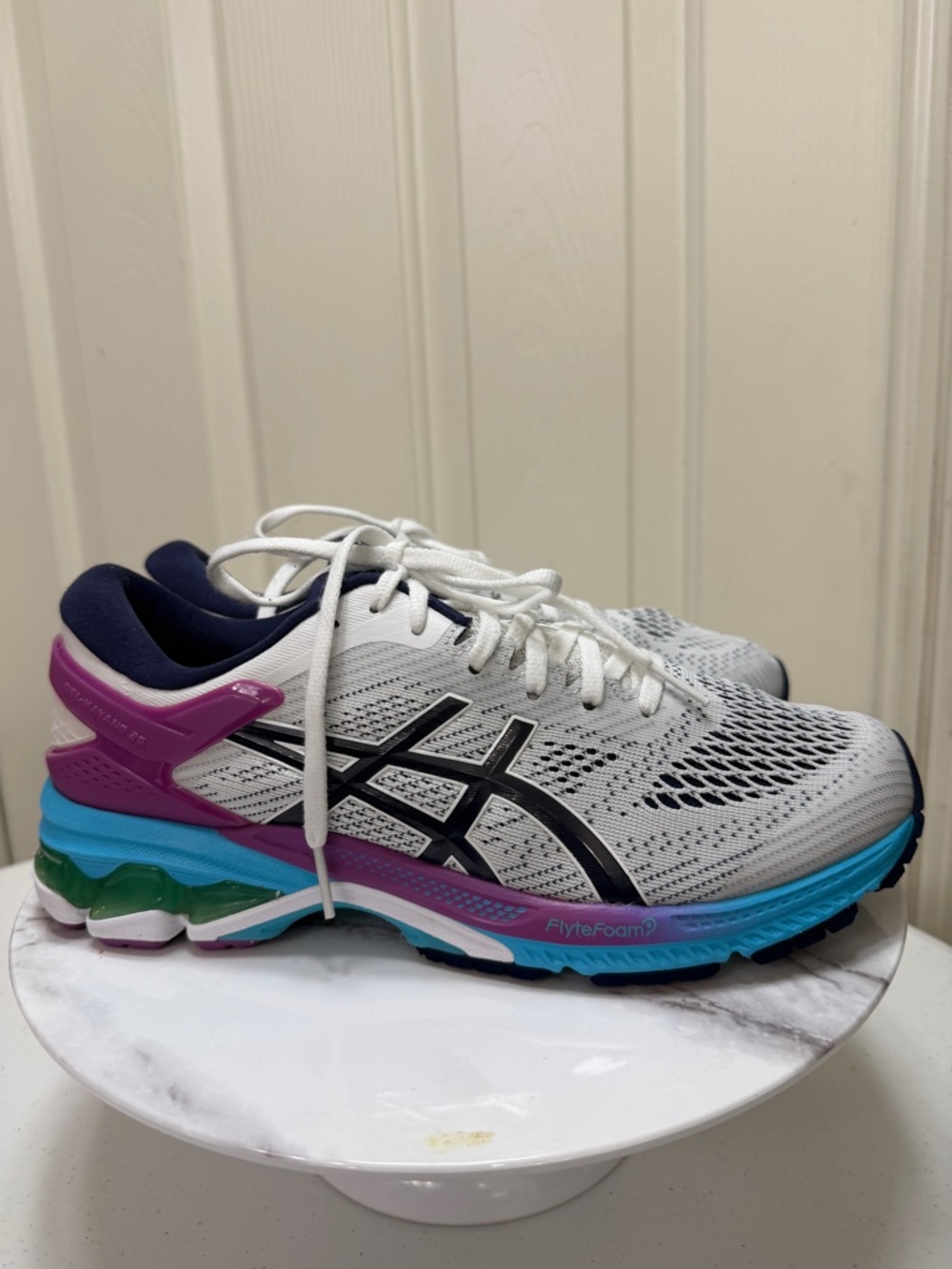 ASICS Women's Gel-Kayano 26 running shoes white  Peacoat' size 10